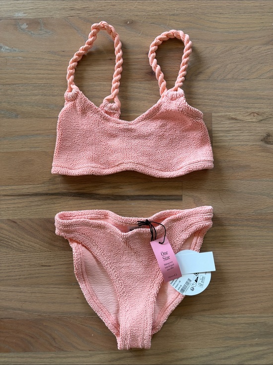Hunza G Other - Hunza G Peach Pink Textured Bikini Set